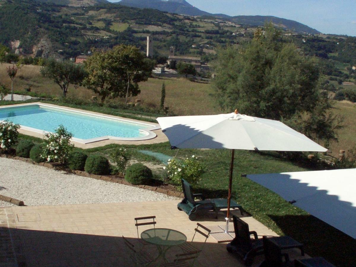 Al Castello Villa San Severino Marche Exterior photo
