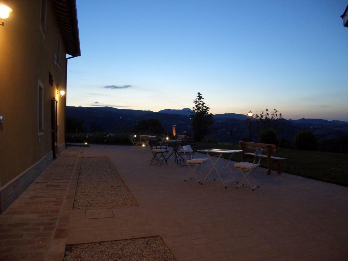 Al Castello Villa San Severino Marche Exterior photo
